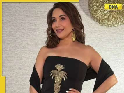 Madhuri Dixit Memukau dengan Busana Korset Black Chic