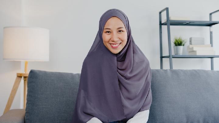 Ide Foto Selfie Hijab Estetik dengan Gemini AI