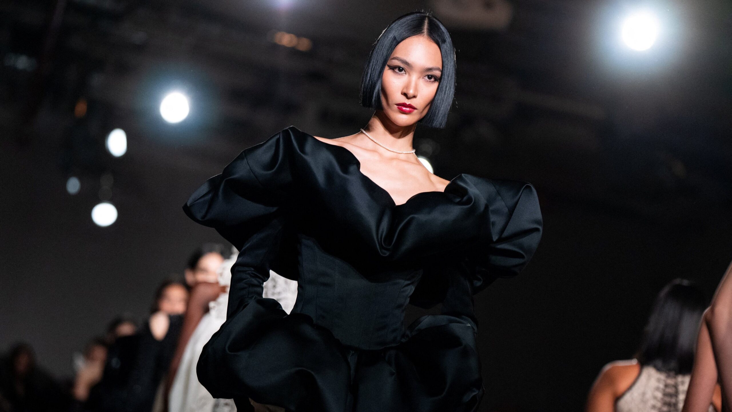 Tren Rambut NY Fashion Week dan Cara Mempraktikkannya