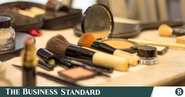 Lonjakan Penjualan Kosmetik Jelang Idul Fitri