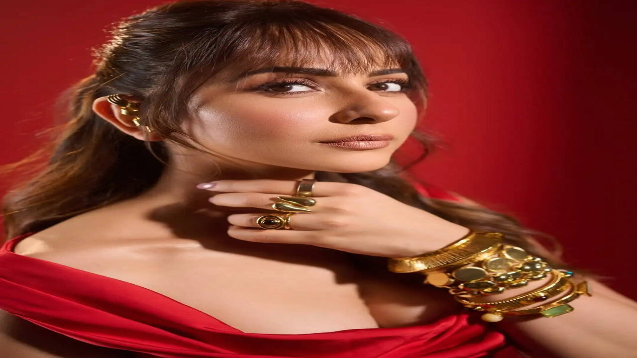 Pesona Baru Rakul Preet di *Pati Patni Aur Woh 2*