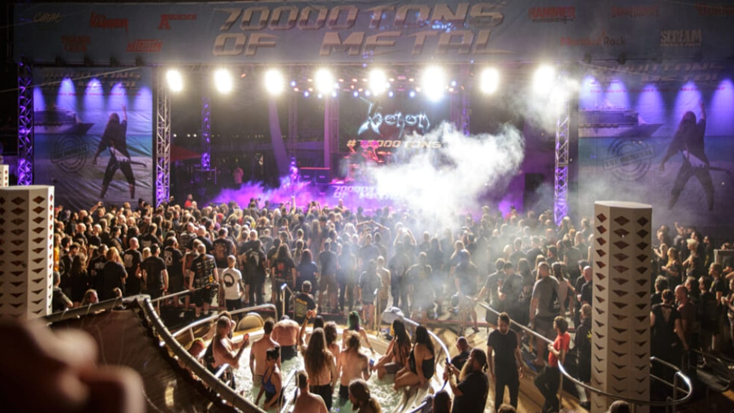 Pesiar Bertema: Perjalanan Seru untuk Hobi Unik