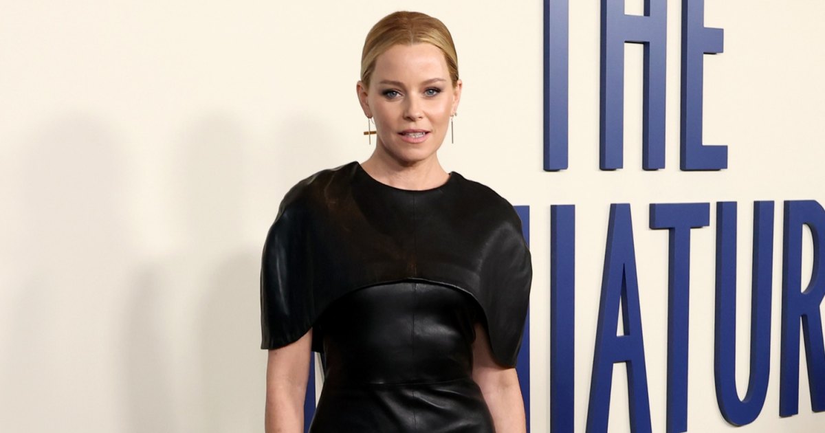Elizabeth Banks Kritik Pilihan Pemilih Wanita